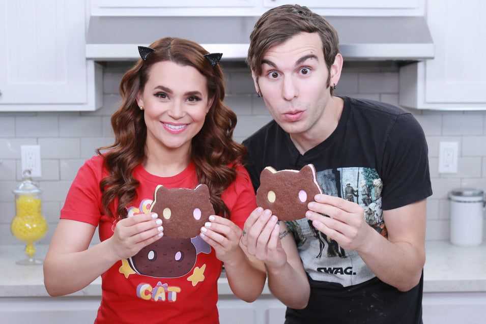 Rosanna Pansino and Jake Roper make Steven Universe Cookie Cat Ice Cream Sandwiches