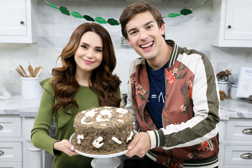 Rosanna Pansino and MatPat make a Dinosaur Fossil Cake