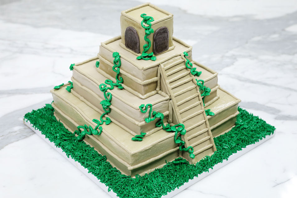 Tomb Raider Cake