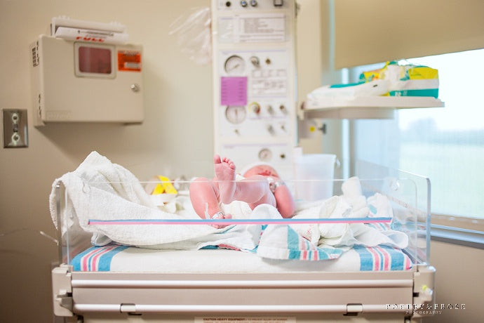 Delivery Room Photography Photo