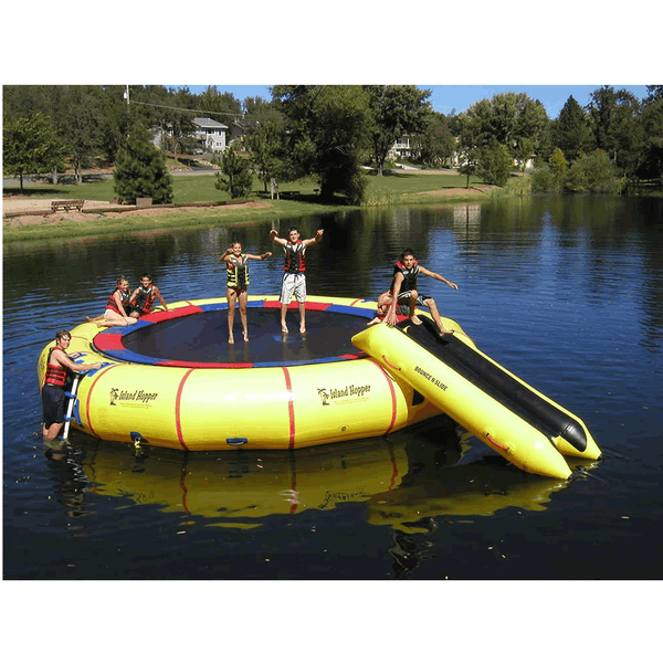 25&#39; Island Hopper &quot;Giant Jump&quot; Water Trampoline - Boattube