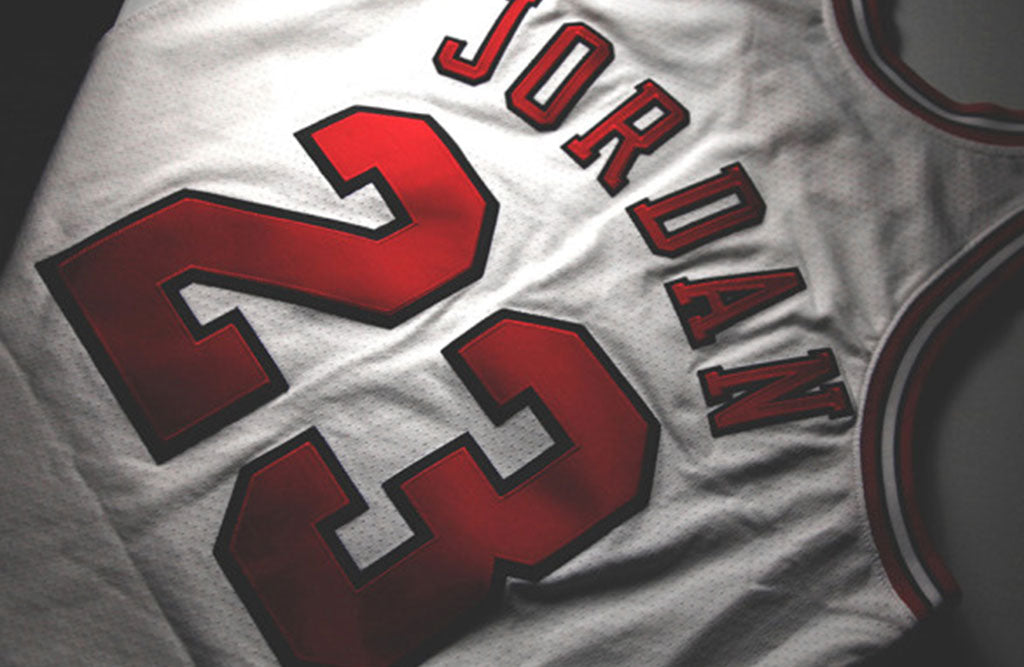 jordan-72-10-mitchell-and-ness-jersey-23
