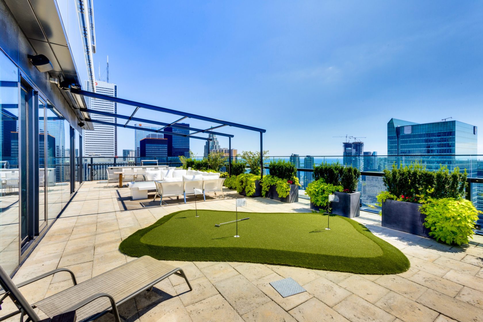 rooftop putting green