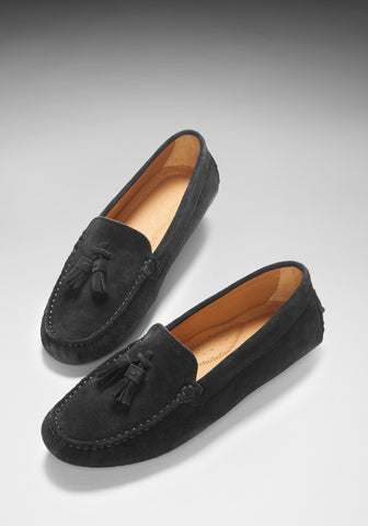hugs and co women's tasselled driving loafers black suede