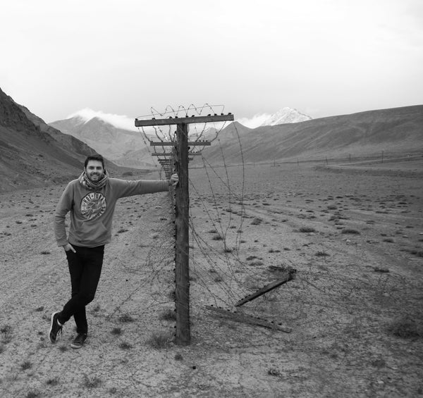 Rob on the Chinese border