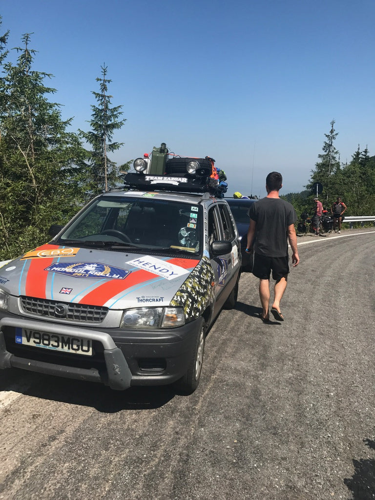 Mongol Rally team Zangar on the road
