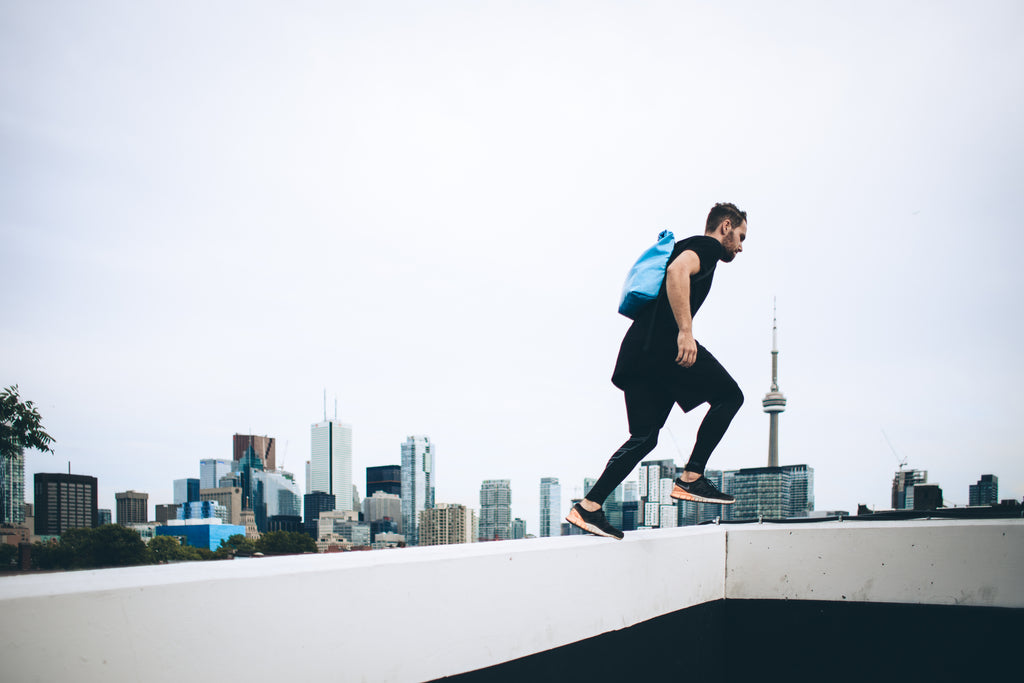Toronto-roof-freerunning