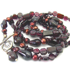 Red Garnet, Pearls & Silver Necklace
