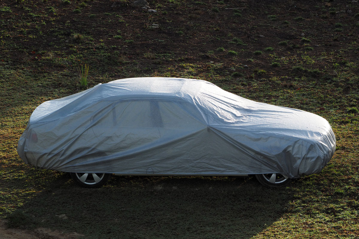 Best Waterproof Car Covers HeavyDuty, Custom, and More [New Guide