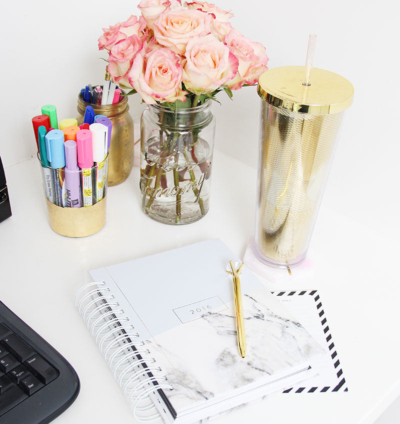5 Things You Must Have at Your Desk from Tania