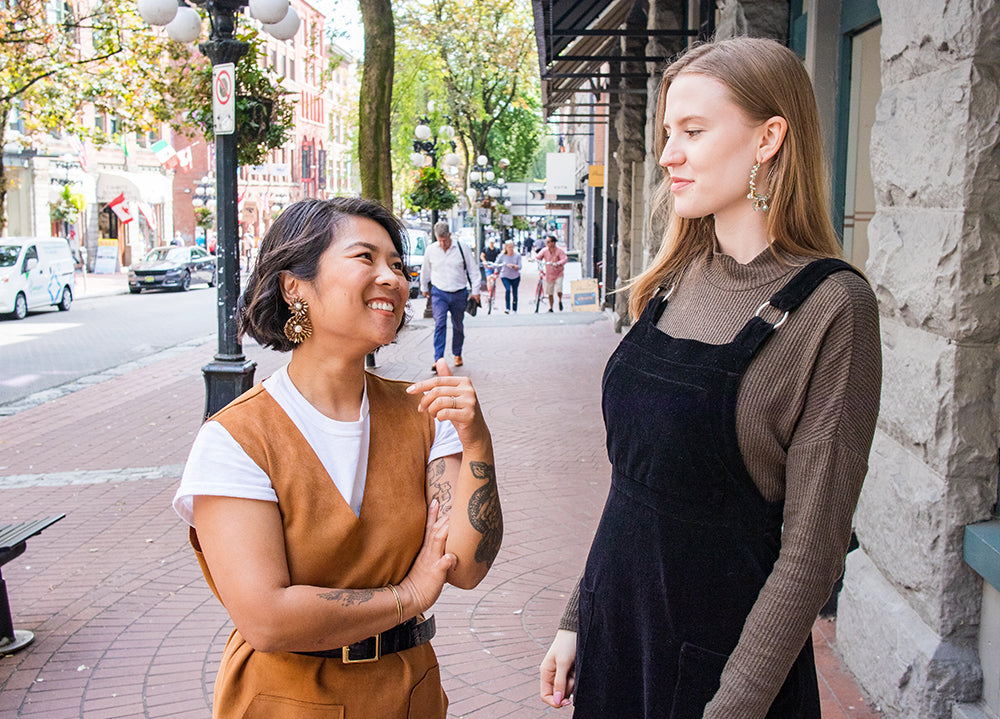 How to wear summer earrings in the fall