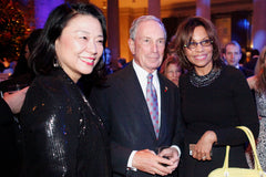 Mr. Mike Bloomberg, 's worlds richest mayor and NYC's best leader met with Misao Itoh and Patricia Reinders