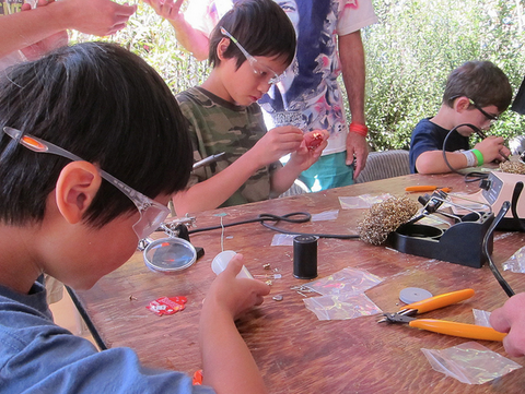 Sabrina Merlo / East Bay Mini Maker Faire