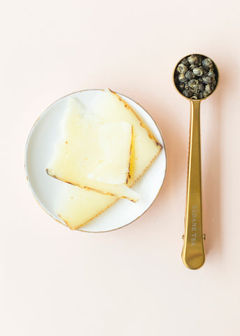 Jasmine loose leaf tea paired with cheese