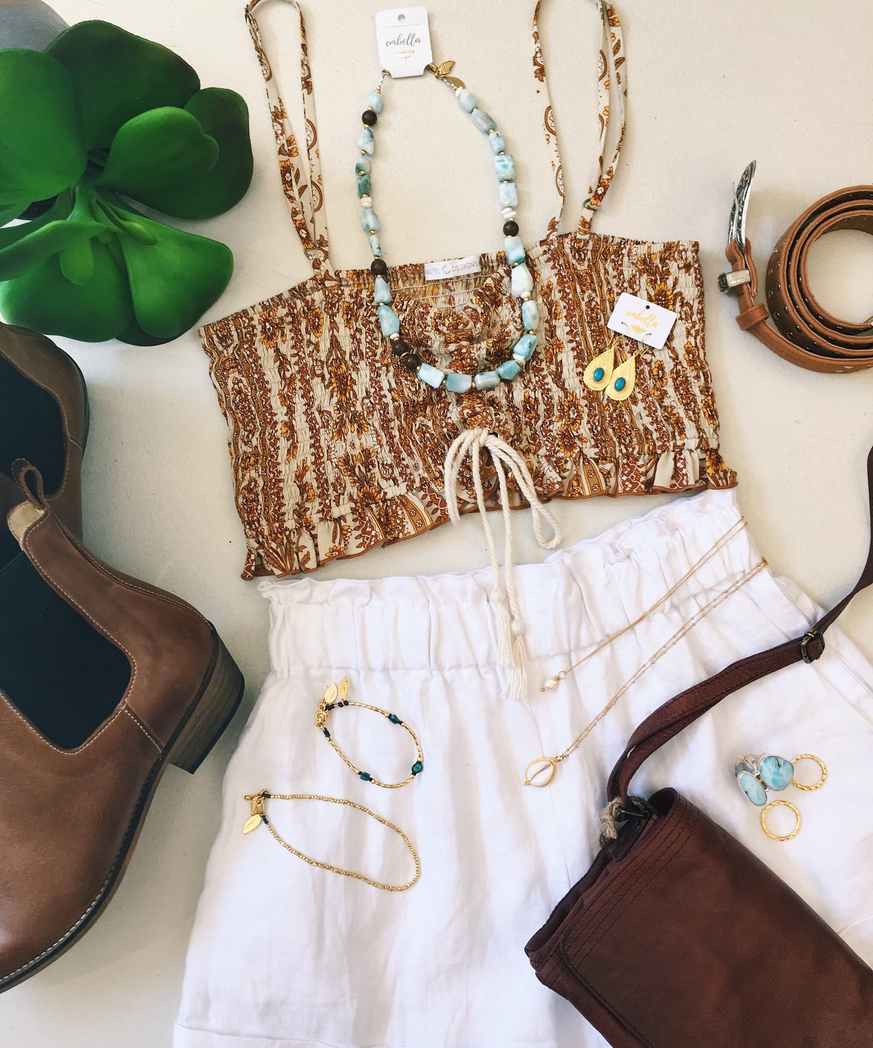 Golden Jewellery Styling for a bohemian summer