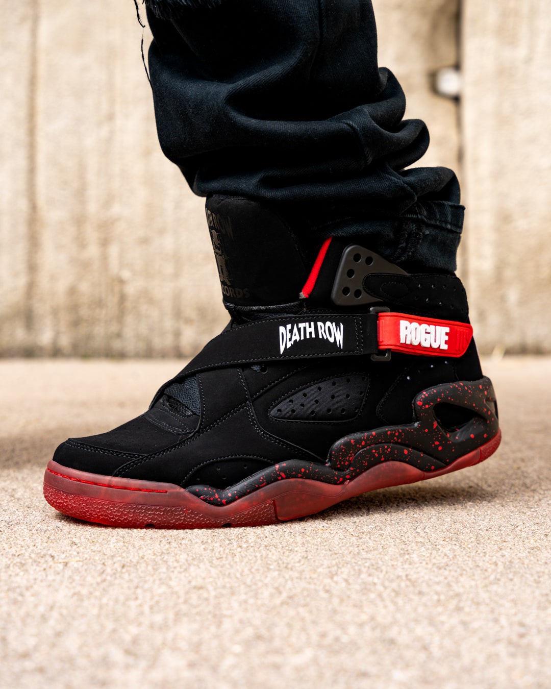 Ewing Death Rogue on foot