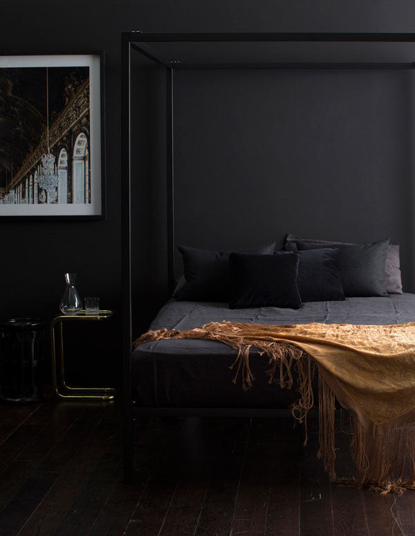 dark bedrooms: 5 beautiful black rooms to sleep in – the sleep shirt