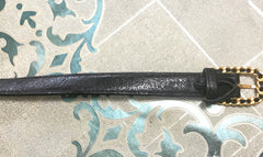 Vintage CHANEL black skinny belt with golden chain buckle and logo stitch. Classic leather belt for size 28"-30"(72~76.5cm)