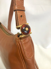 Vintage Fendi brown leather messenger shoulder bag with embossed logo and clear brown and golden motifs. Unisex.