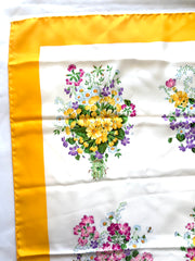 Vintage Gucci classic yellow scarf with multicolor flora prints. Beautiful piece by Accessory collection. Great gift. Spring flower.