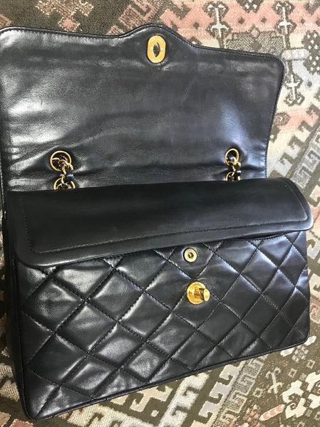 vintage chanel chain bag