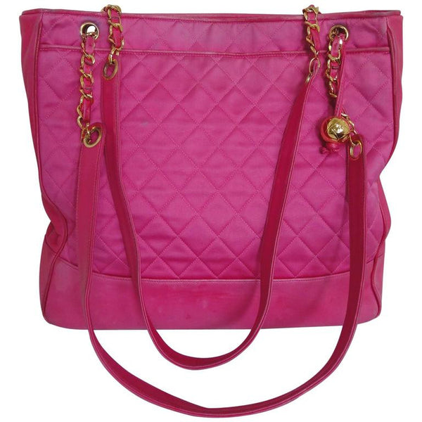 Vintage CHANEL bright pink chain shoulder tote bag with quilted satin – eNdApPi ***where you can ...