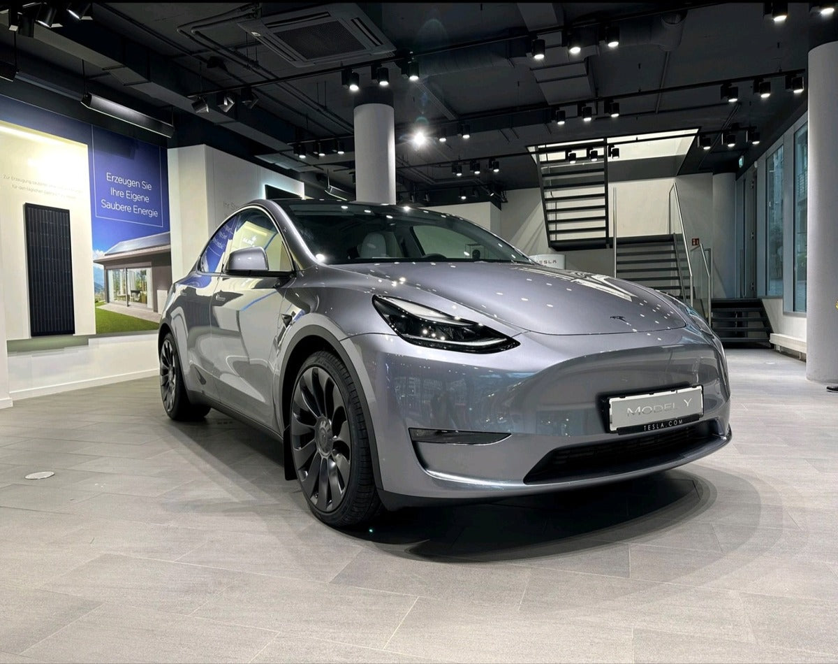 Tesla Starts Delivery of Giga BerlinMade Model Y in Quicksilver