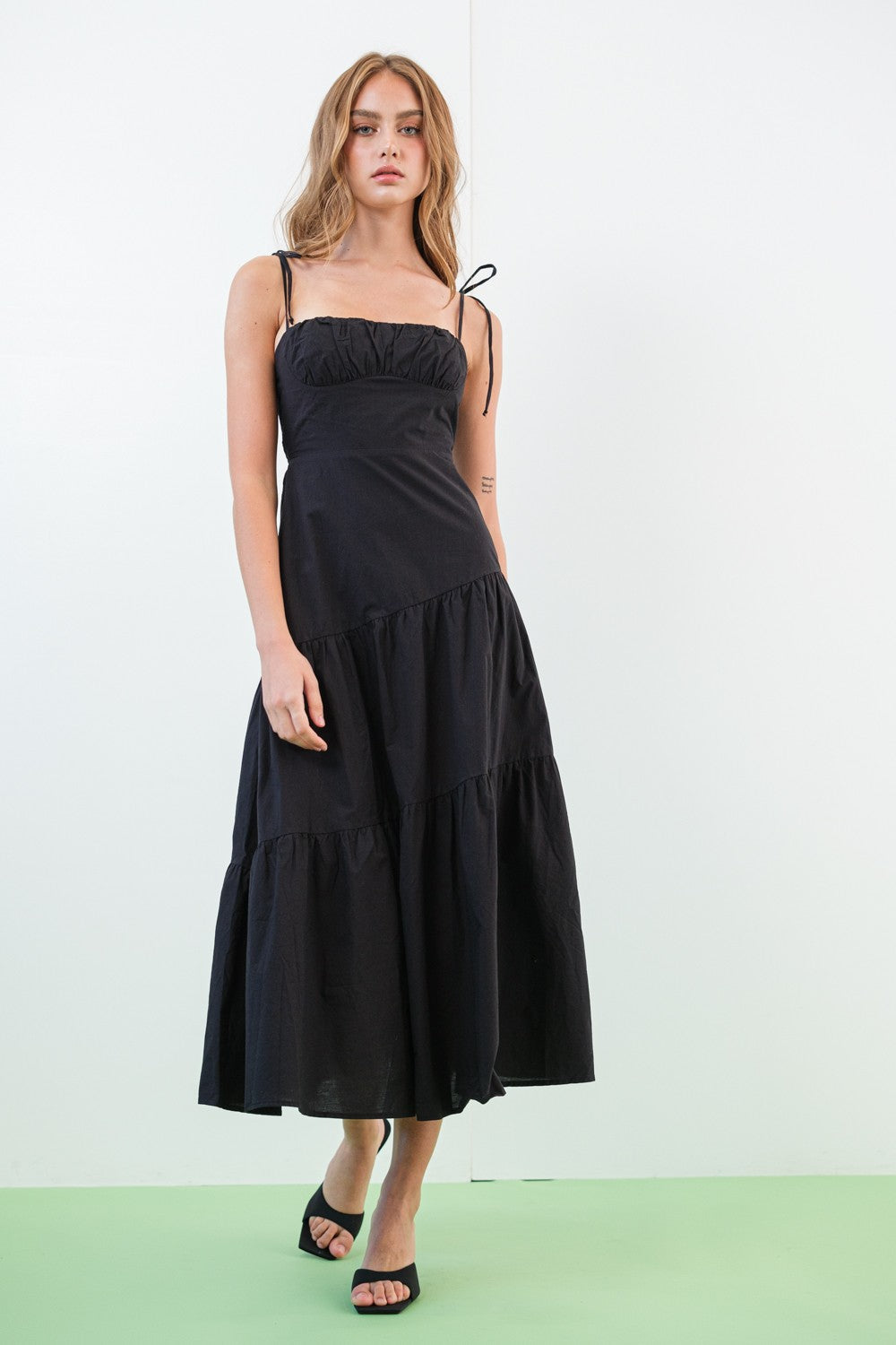 Kinsley Tiered Midi Dress