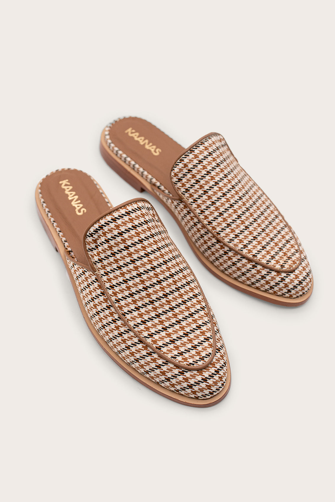 KAANAS Sardinia Mules