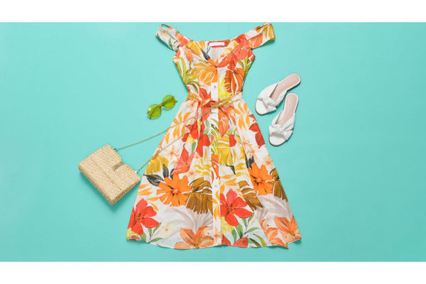 3. Adoptă stilul floral! – Rochii și bluze cu imprimeu pentru primăvară