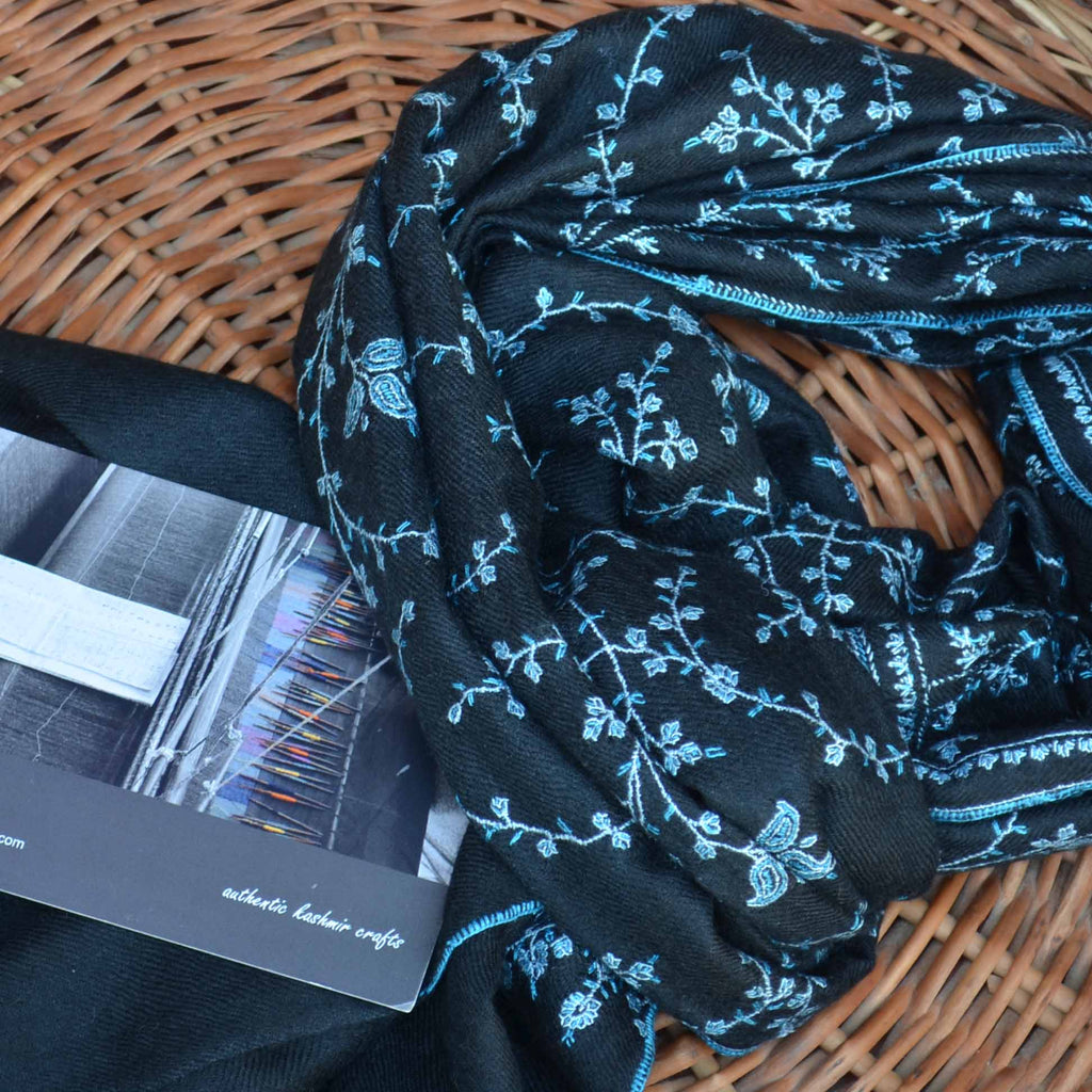 Luxurious cashmere pashmina embroidery scarf