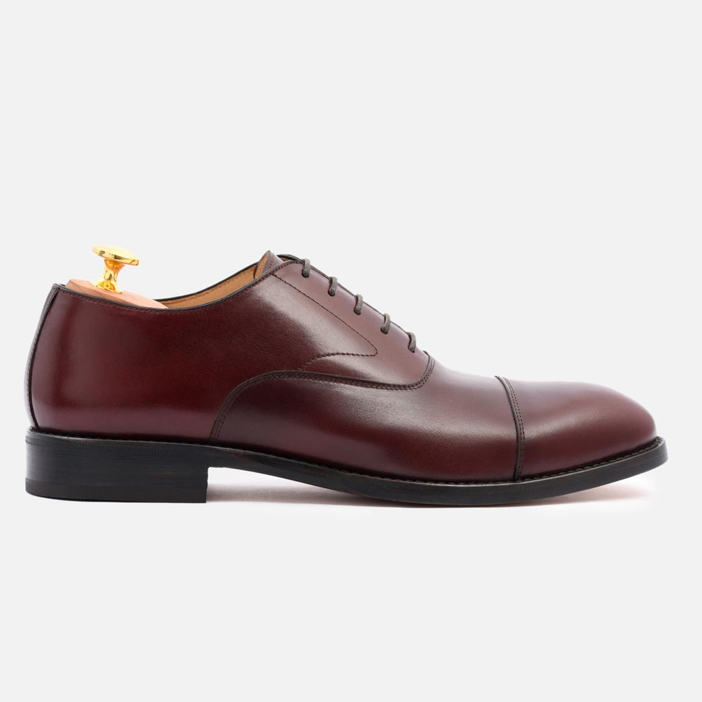 types of shoes oxfords cap-toe