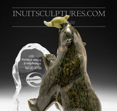 corporate gift inuit carving