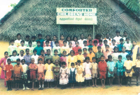 Niños del orfanatorio del Rev. Benjamin G.