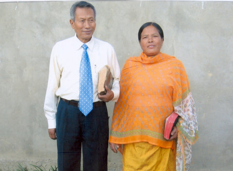 Rev. Dr. S. Paul Ibobi y su esposa S. Sakhi Leima, directores del instituto y directores del Asia de J.Y.Evangelismo y Misiones Mundiales.