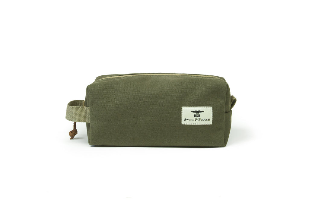 dopp travel kit