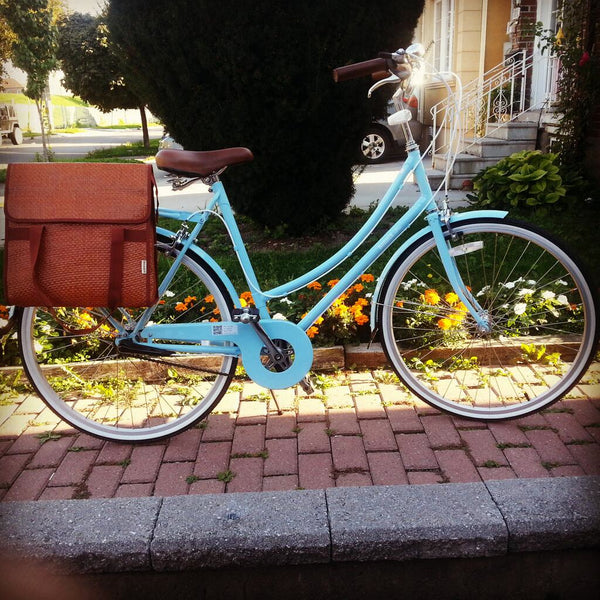 Bobbin Pannier available at Le Velo Victoria