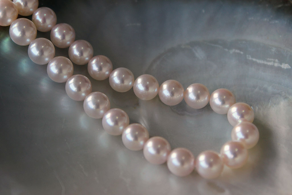 How to choose the right pearl size