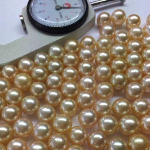 Understanding Pearls' Natural Colours