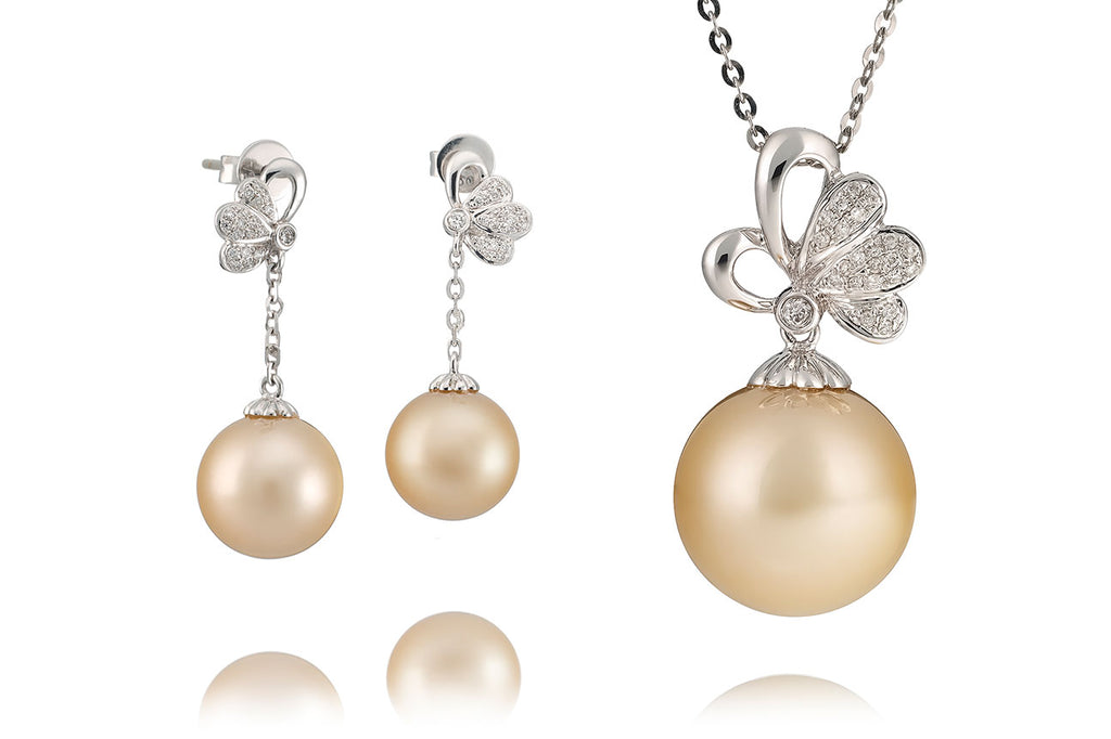 South Sea Pearl Diamond Necklace Set