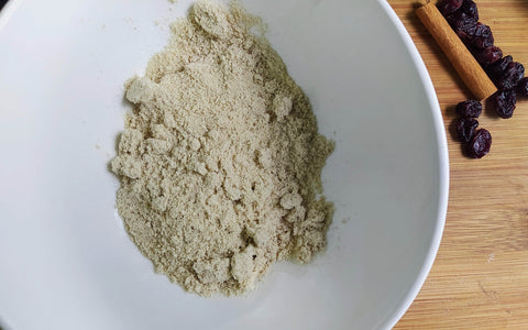 Ragi biscuit - Slurrp Farm Mango Ragi Cereal mix