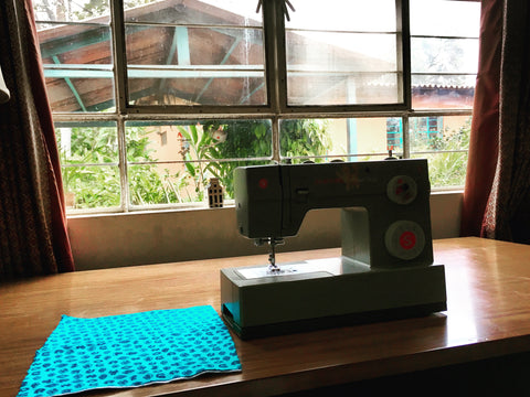 Georgia's sewing machine Silvania Prints Peru