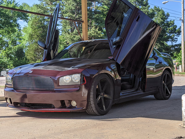 Check out Brandon's @08why_so_serious Dodge Charger from Arkansas featuring Vertical Doors, Inc., vertical lambo doors conversion kit.
