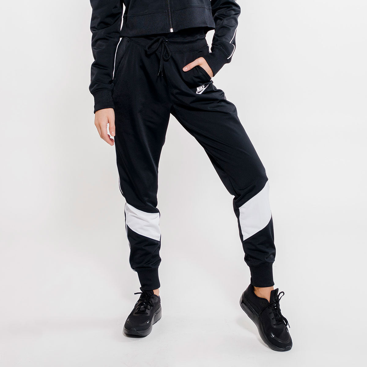 women's nike sportswear heritage track pants