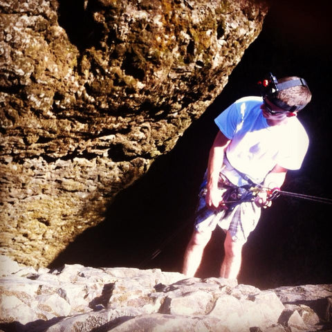 Andrew Cain Repelling at Devils Kitchen Chico, Ca