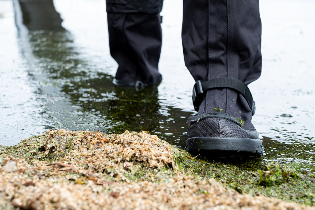 NEOS Overshoes in Water