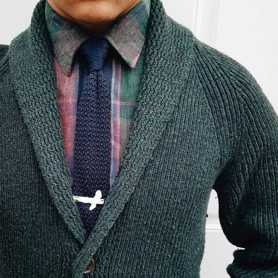 How to wear tie casually-OTAA