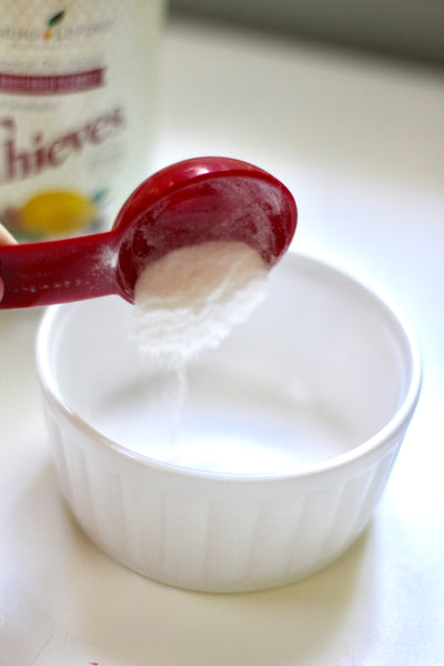 Cleaning with Baking Soda, How to make Thieves Cleaning Scrub