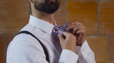 how to tie a bow tie the tough step