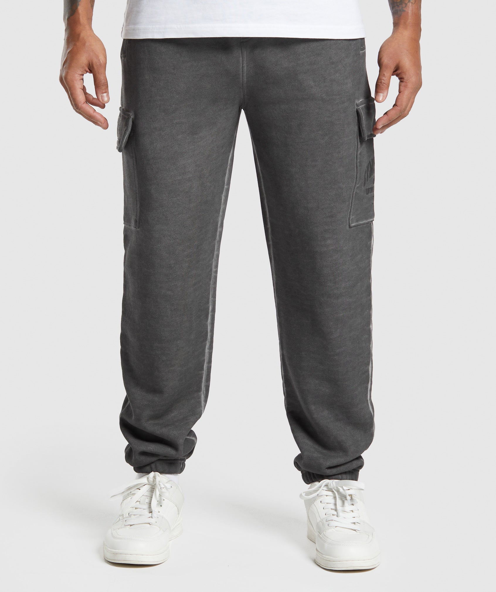 Gymshark Heavyweight Washed Cargo Joggers Black Gymshark